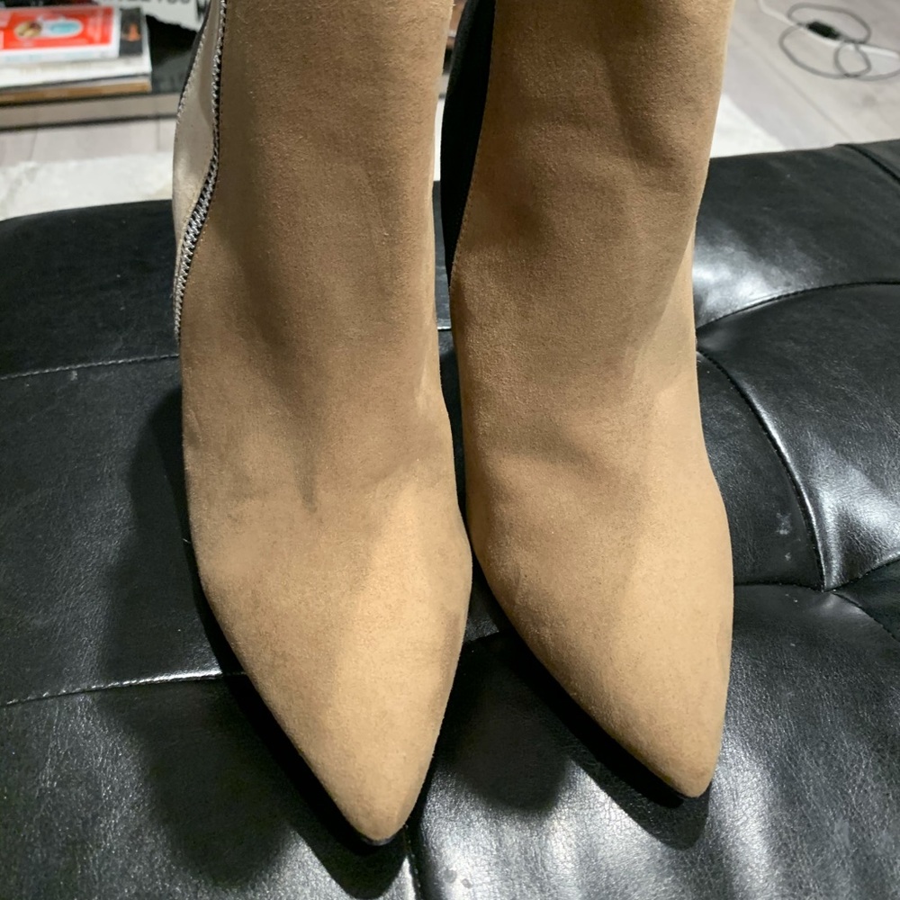Color block booties !